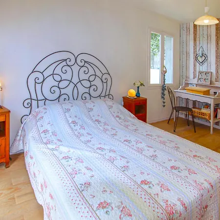 Nice Home In La Baume-De-Transit Holiday home *