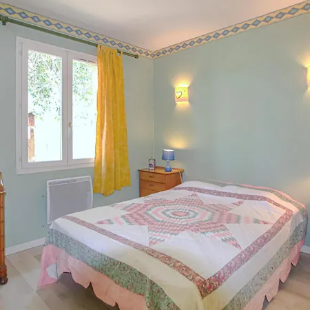 Holiday home Nice Home In La Baume-De-Transit